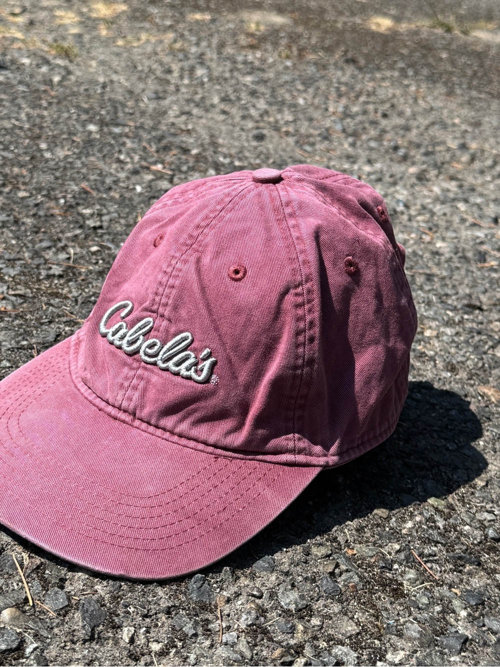 Cabela's Mauve hat with Embroidered Logo